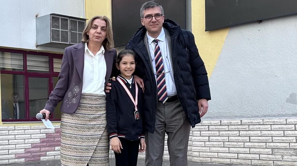 Oryantiring Türkiye 2. Okulumuz Öğrencisi Saliha Elif ÖZMEN
